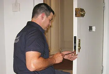 Parker Locksmith Store West Bloomfield, MI 248-572-3056 - expert-locksmith